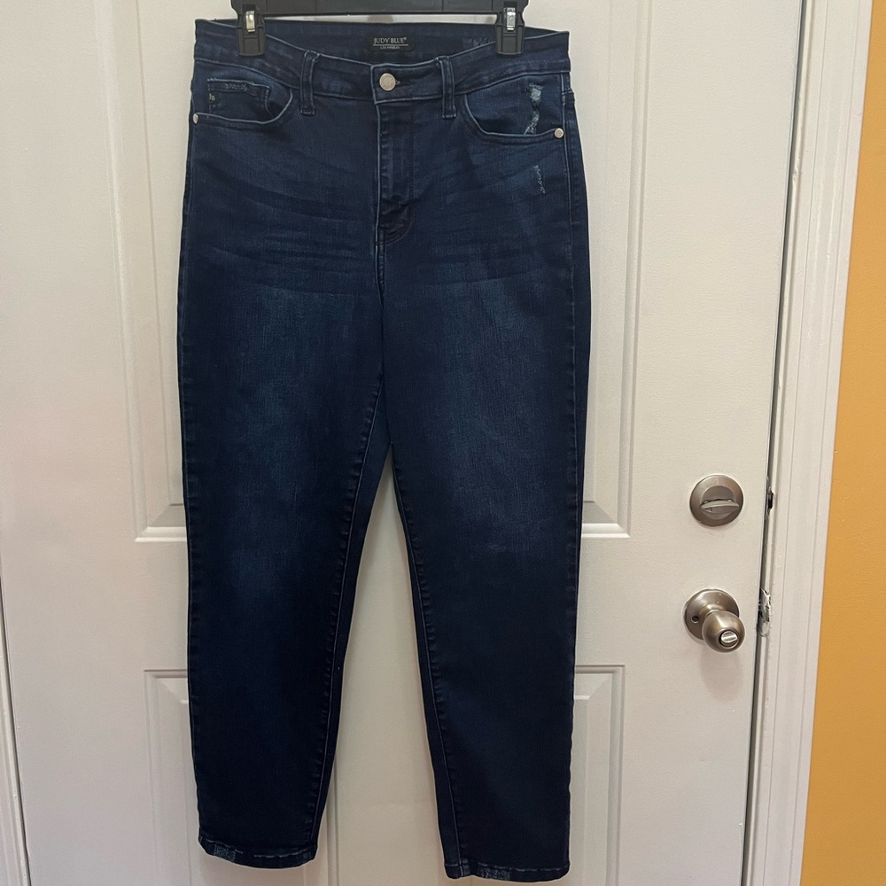 Judy Blue Dark Blue Distressed Women's Cropped Jeans
